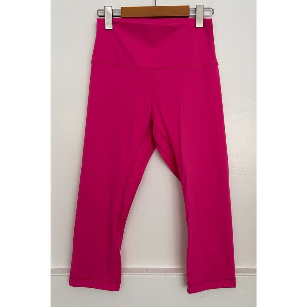 Hey Nuts Hot Pink Cropped Leggings Size 8/10